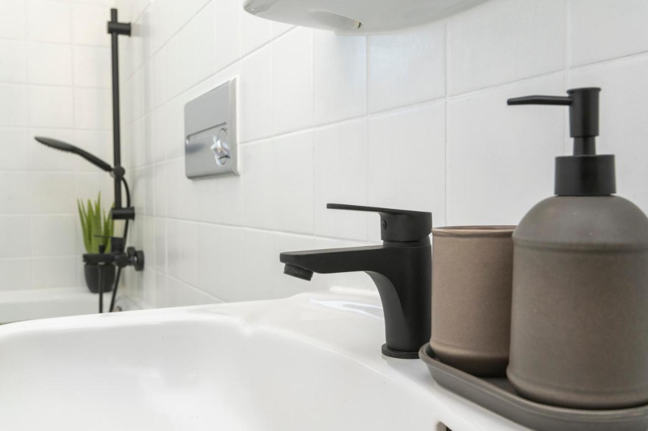 Appartement Kurzzeitglueck 24H Self Check-In Kr01 à Krefeld Extérieur photo